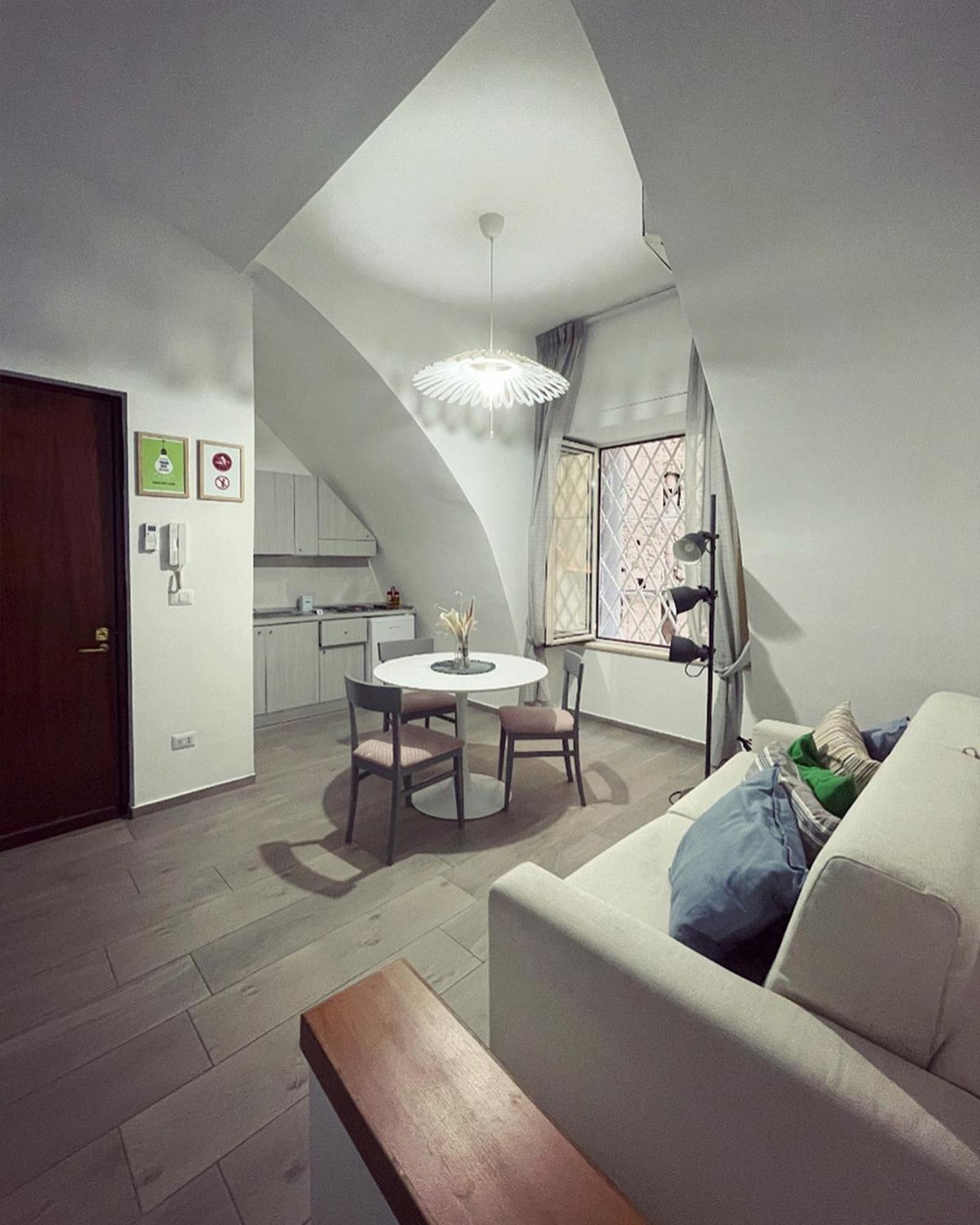 14 Fourteen Apartment ナポリ エクステリア 写真